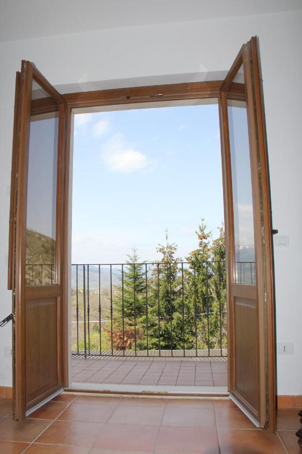 Il Pagliarello Di Villa San Giovanni San Demetrio ne' Vestini Kültér fotó